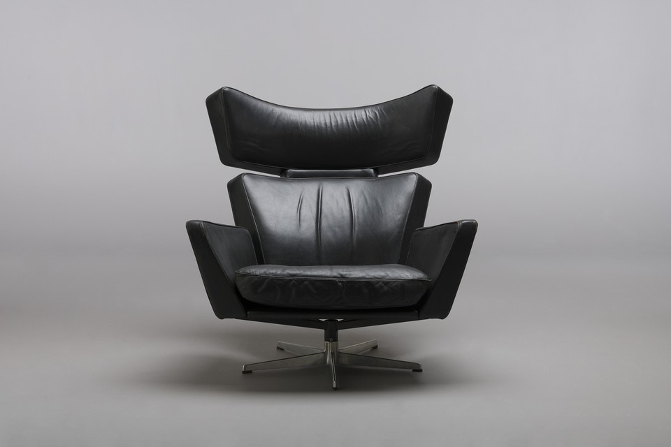 Arne Jacobsen – Rare 'Ox' Armchair - Jackson Design