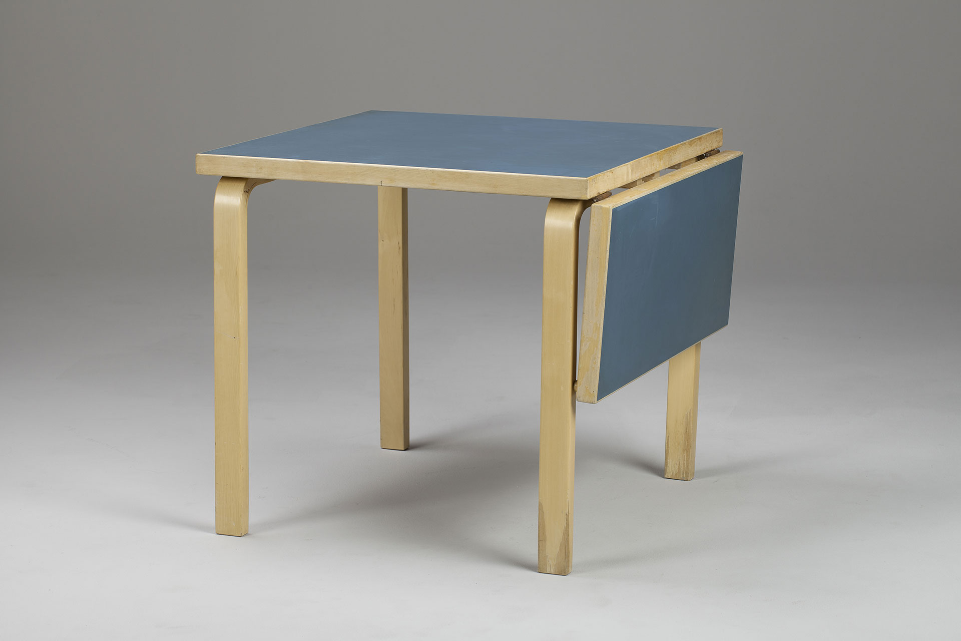Jacksons Table Alvar Aalto